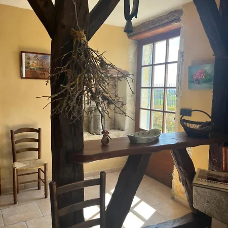 Farmhouse In The Vineyards *